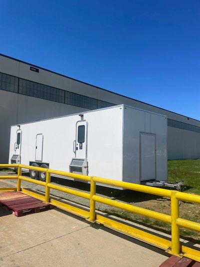 10 Stall Gallery 4.jpeg