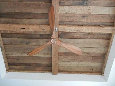 projects-hand-hewn-ceiling-beams4-11.jpg