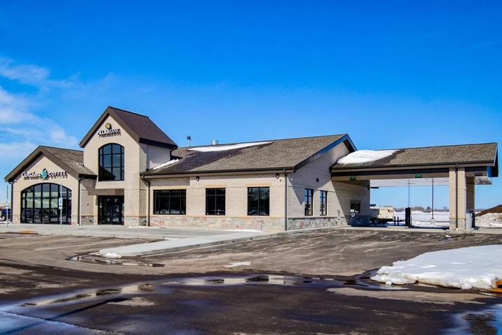 Pillar Bank and Caribou Coffee Gallery Pic 2.jpeg