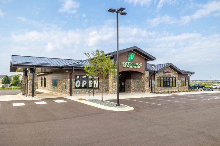 Bank construction with drive thru at First State Bank in Rosemount, MN - Hoeft Builders