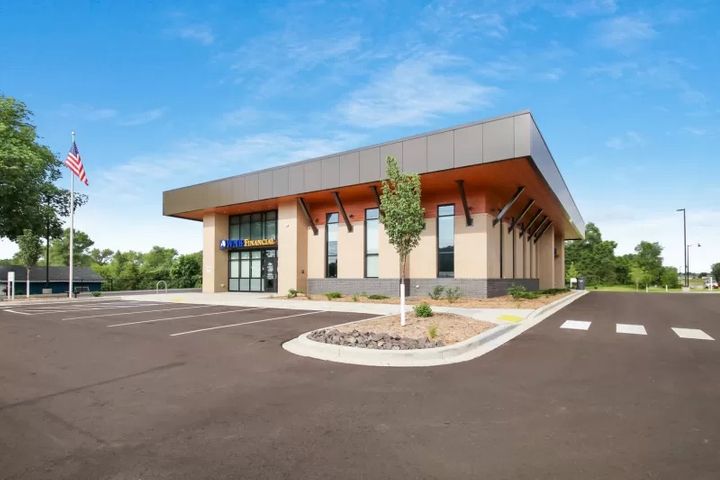 WNB Financial - Holmen CTA Pic.jpeg