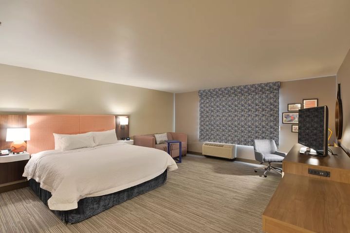 Hampton Inn - Menomonie Gallery Pic 15.jpeg