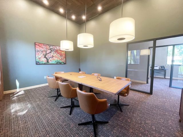 Compass Real Estate Gallery Pic 7.jpeg