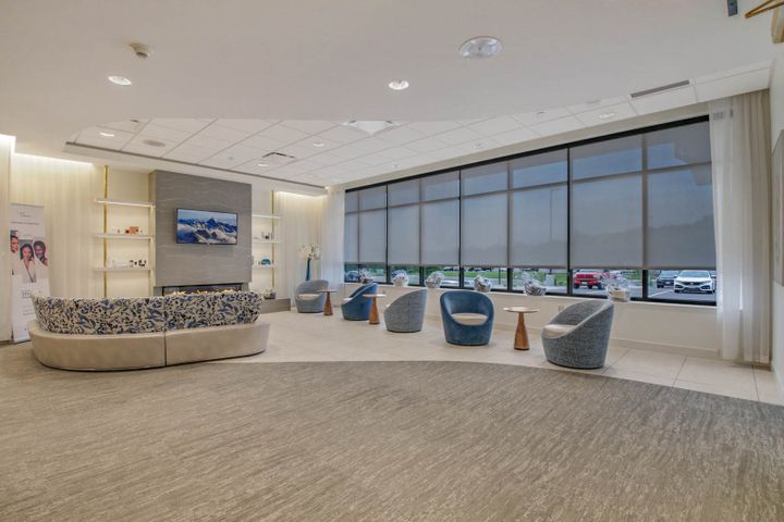 Lobby design at Seven in Altoona, WI - Hoeft Builders