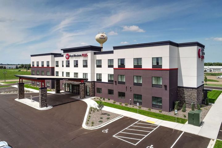 Best Western Gallery Pic 18.jpeg