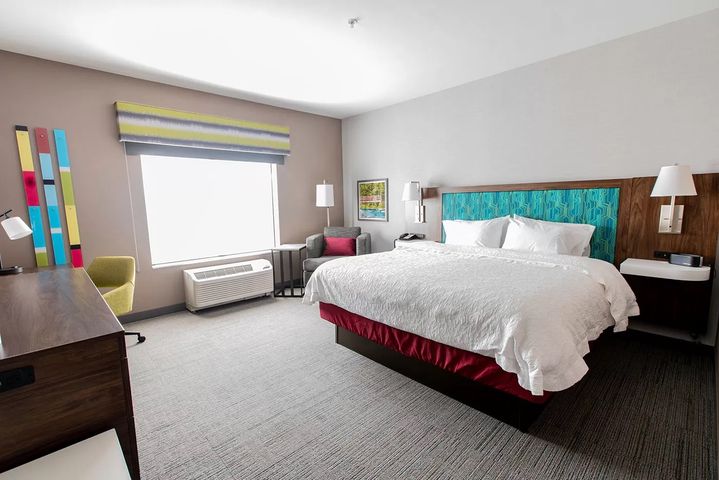 Hampton Inn - Marshfield Gallery Pic 29.jpeg
