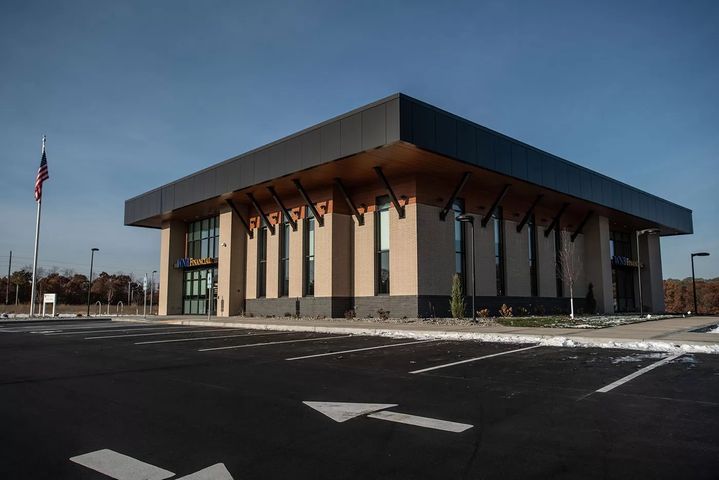 WNB Financial - Altoona Gallery Pic 4.jpeg