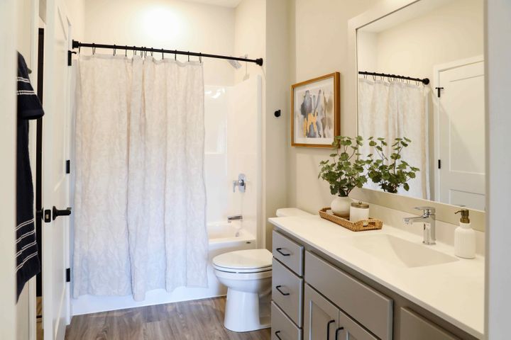 B7 Flats Gallery Pic 16.jpeg