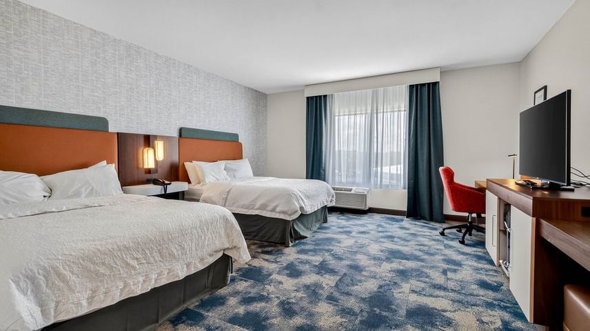 Double hotel room construction at Hampton Inn in Menomonie, WI - Hoeft Builders
