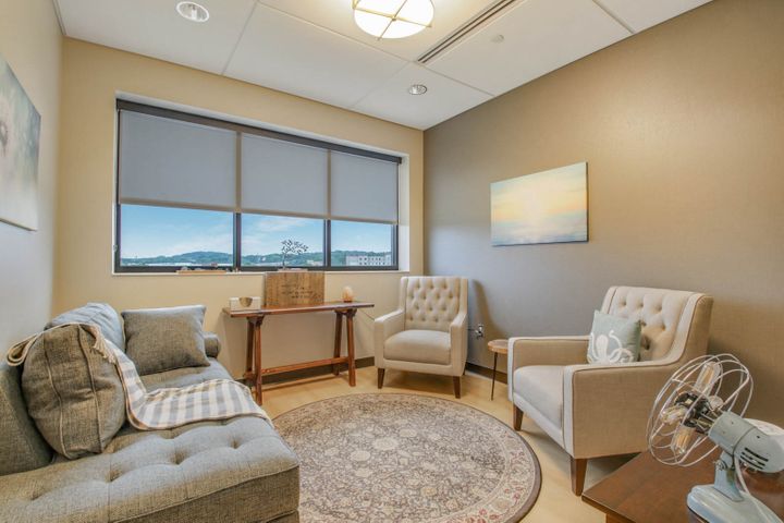 Healthcare construction project waiting area - Hoeft Builders
