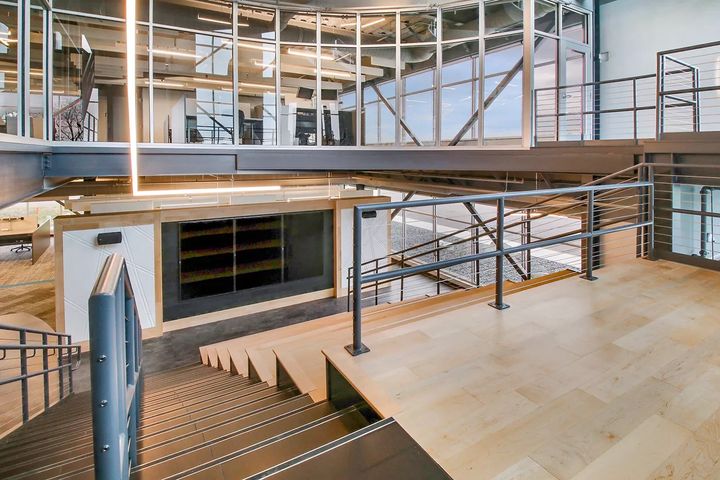 Elite Extra Gallery Pic 8.jpeg