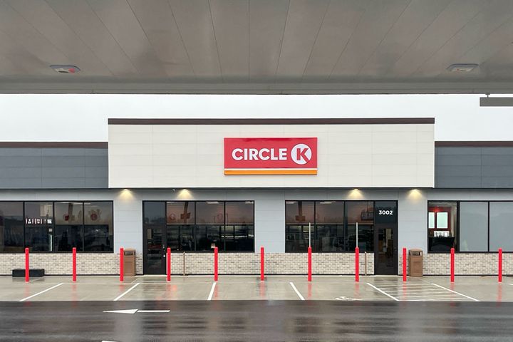 Gas station convenience store construction for Circle K in Sparta, WI, built by Hoeft Builders Circle K Gas Station Convenience Store Construction in Sparta, WI - Hoeft Builders