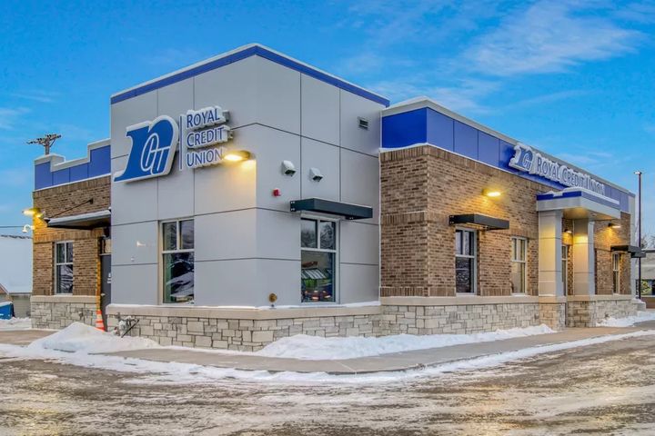Royal Credit Union - St Paul Gallery Pic 8.jpeg