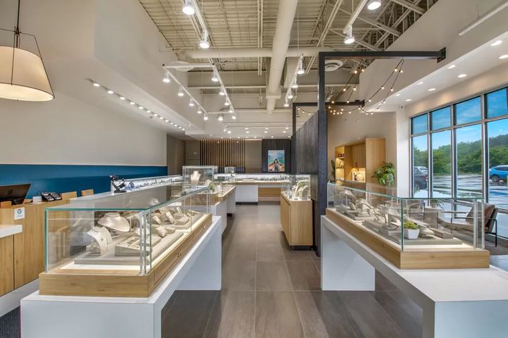 Lasker Jewelers Gallery Pic 8.jpeg