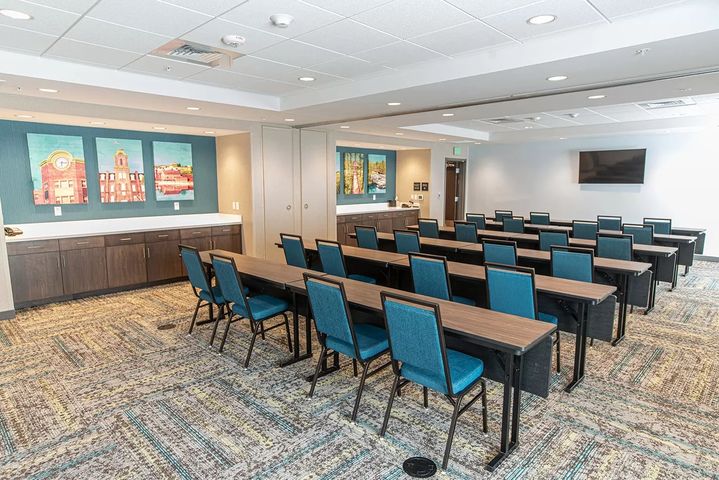 Hampton Inn - Marshfield Gallery Pic 8.jpeg