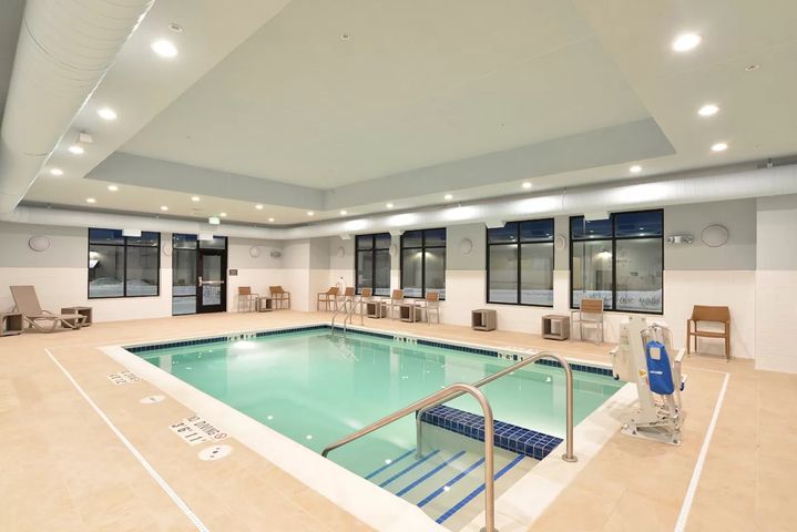 Hampton Inn - Menomonie Gallery Pic 12.jpeg