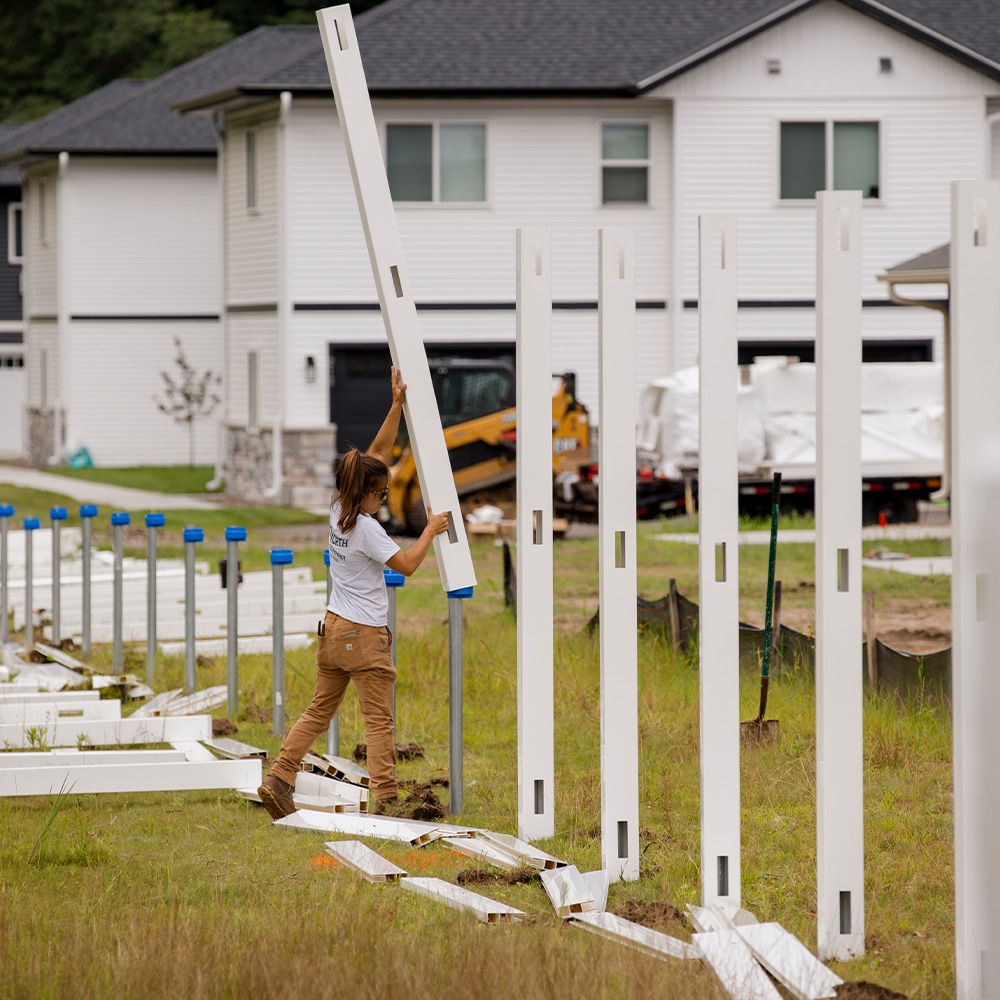 vinyl fence installation