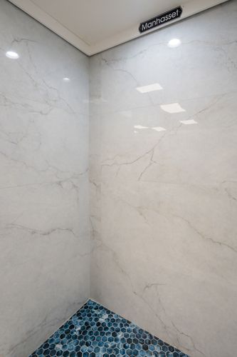 manhasset 3.jpg