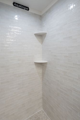 aquebogue  (1).jpg