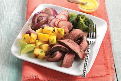 Beef Fajita Salad with Mango - Serrano Vinaigrette