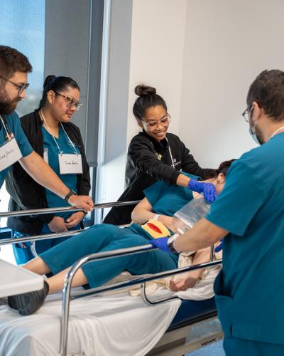 Nursing-students-in-classroom