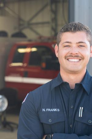 paramedic-smiling-registered-nurse-pathway-mobile.jpg